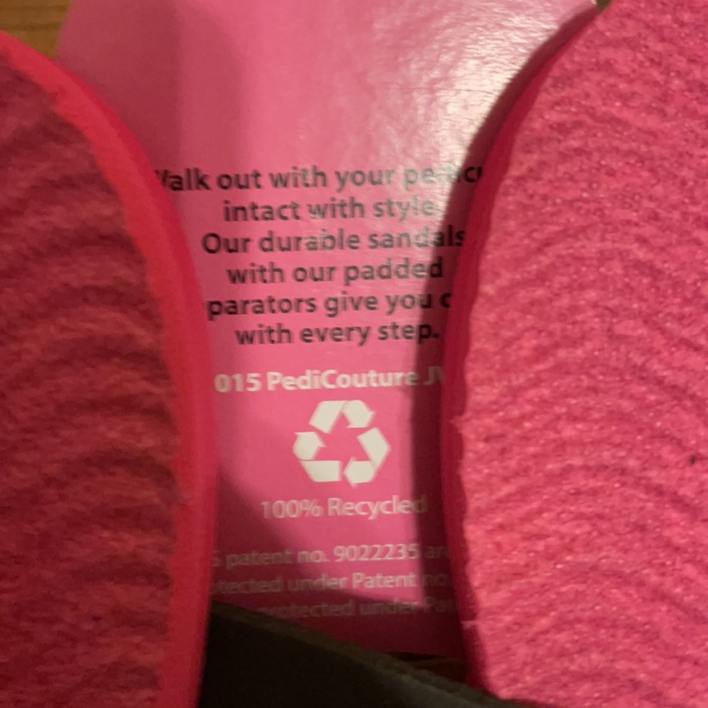 NWT Pedi Couture Pedicure Hot Pink Sandals - Picture 8 of 9